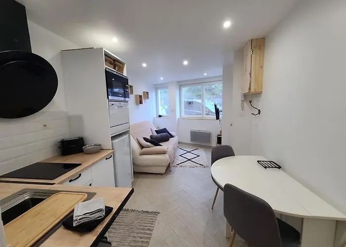 Joli Centre-ville Apartmán